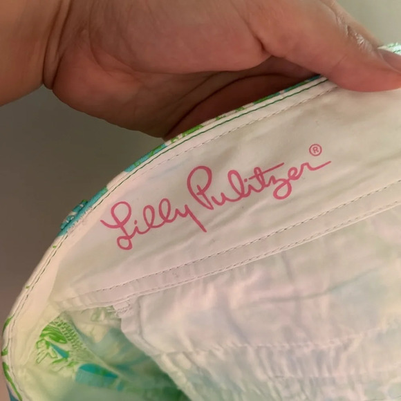 Lilly Pulitzer Shorts Callahan Limeade It’s a Zoo Lime Green Aqua Blue Size 0 - Picture 6 of 7